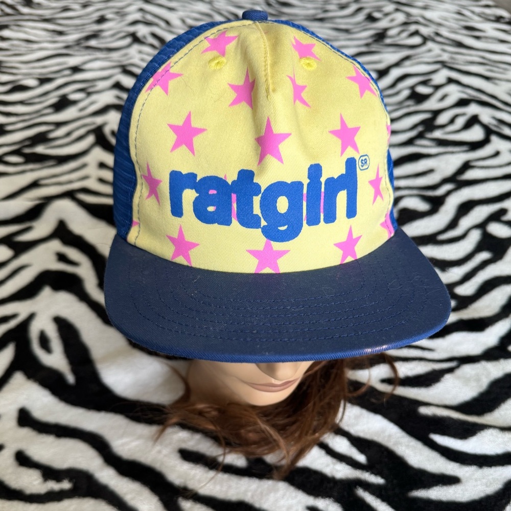 Y2K STRAY RATS ratgirl flat back hat